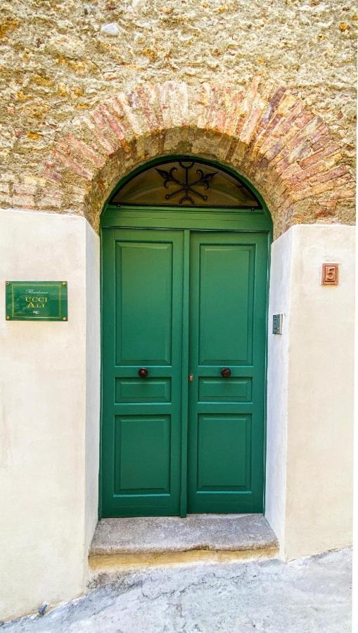 הוילה קרוטונה Residenza Ucci Ali מראה חיצוני תמונה